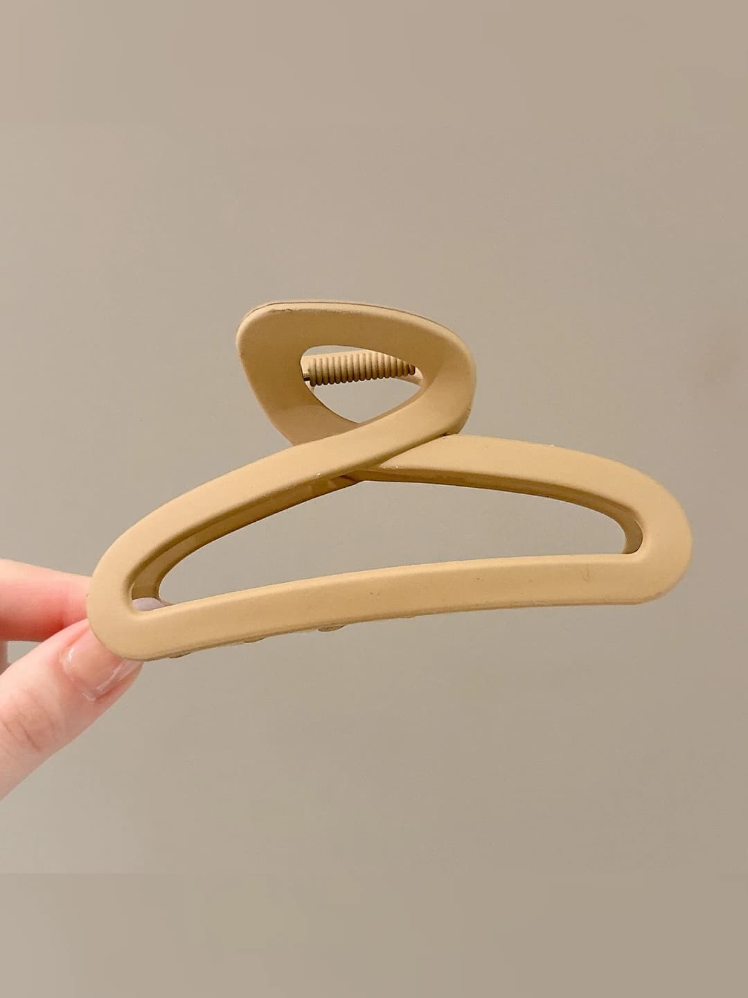 Khaki approx 11cm