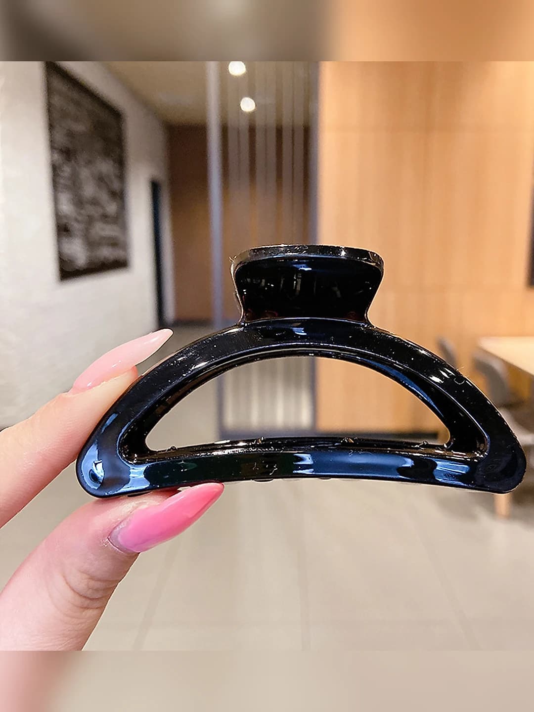 Qora D harfi 9 cm