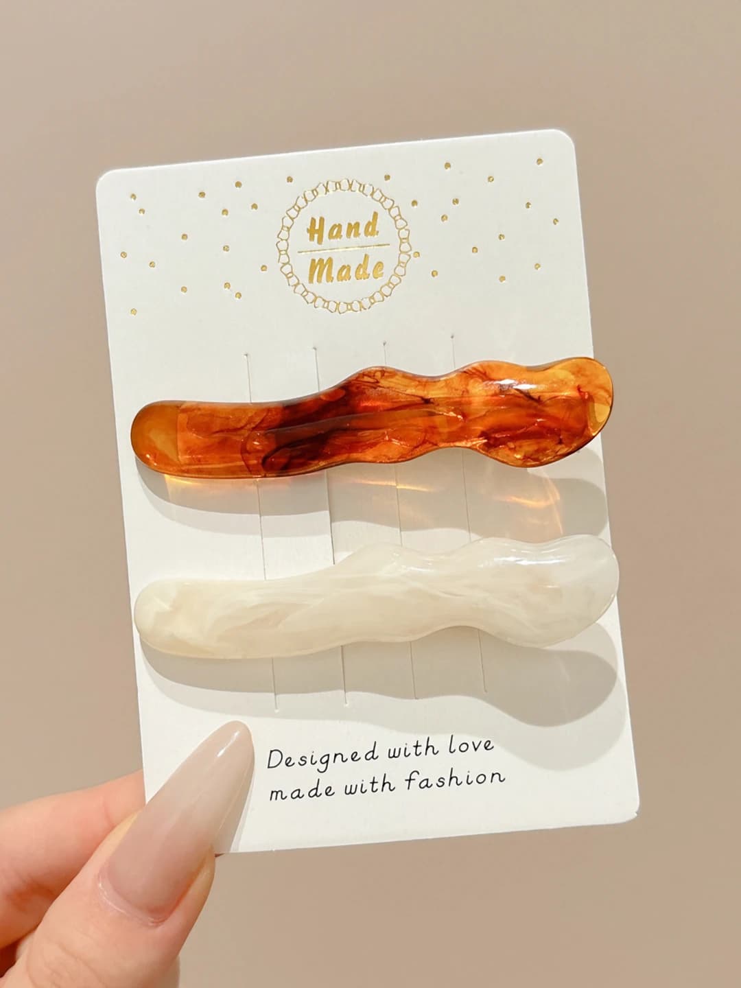 5# long amber (approx 7 cm)