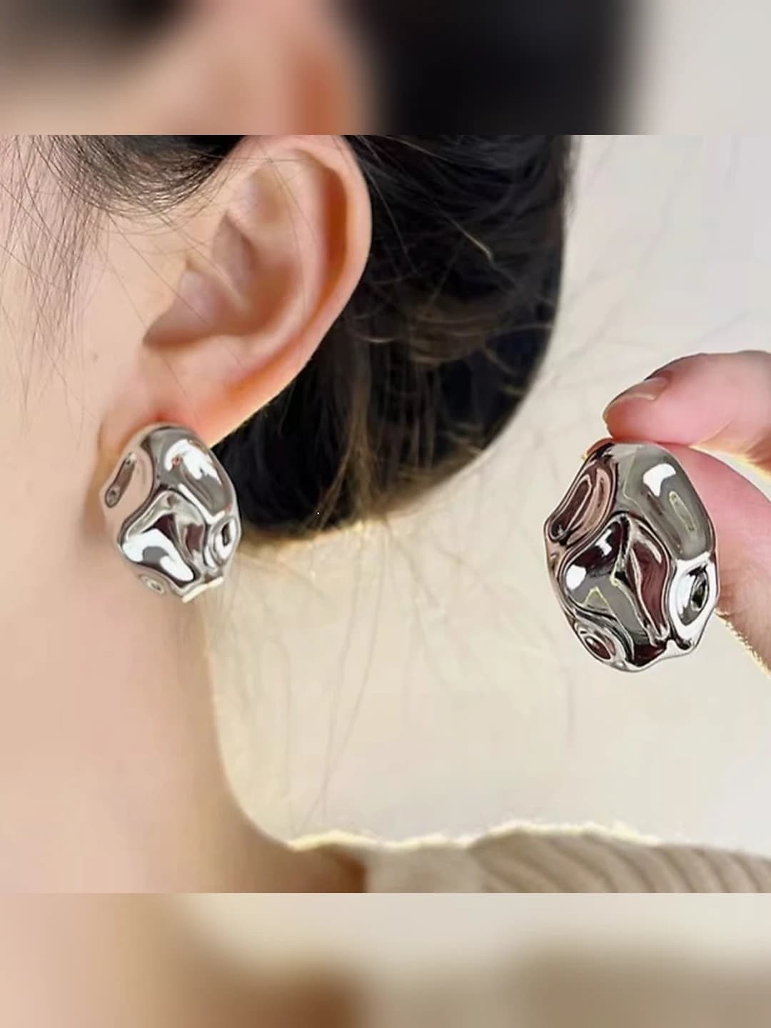 Irregular studs silver