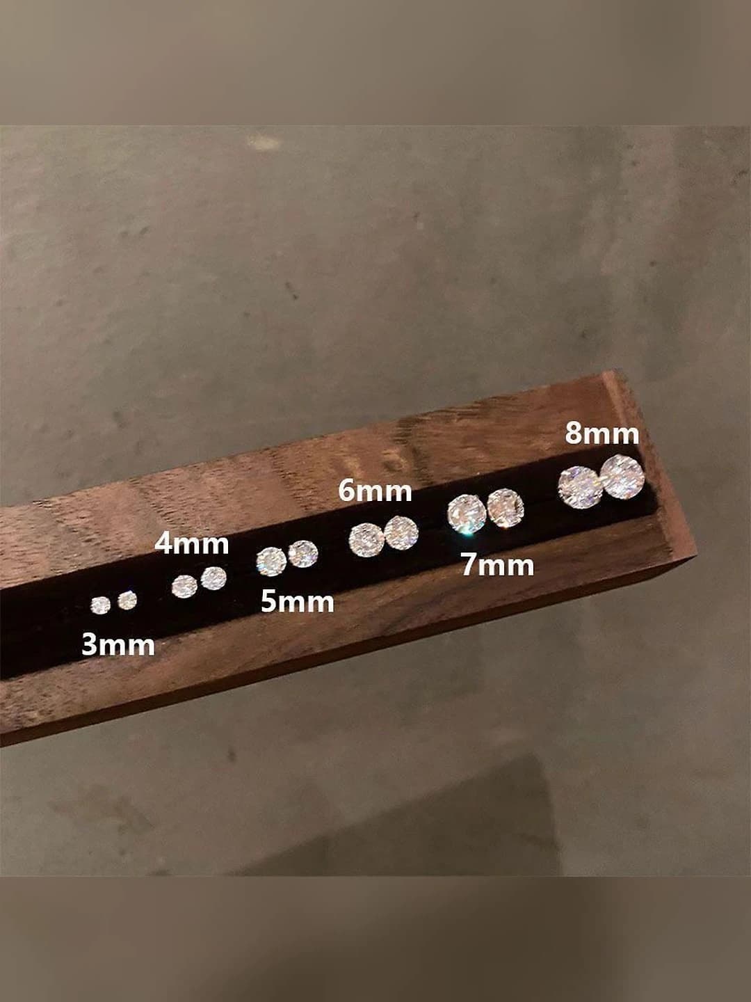 6# Увеличенные циркониевые серьги 8mm