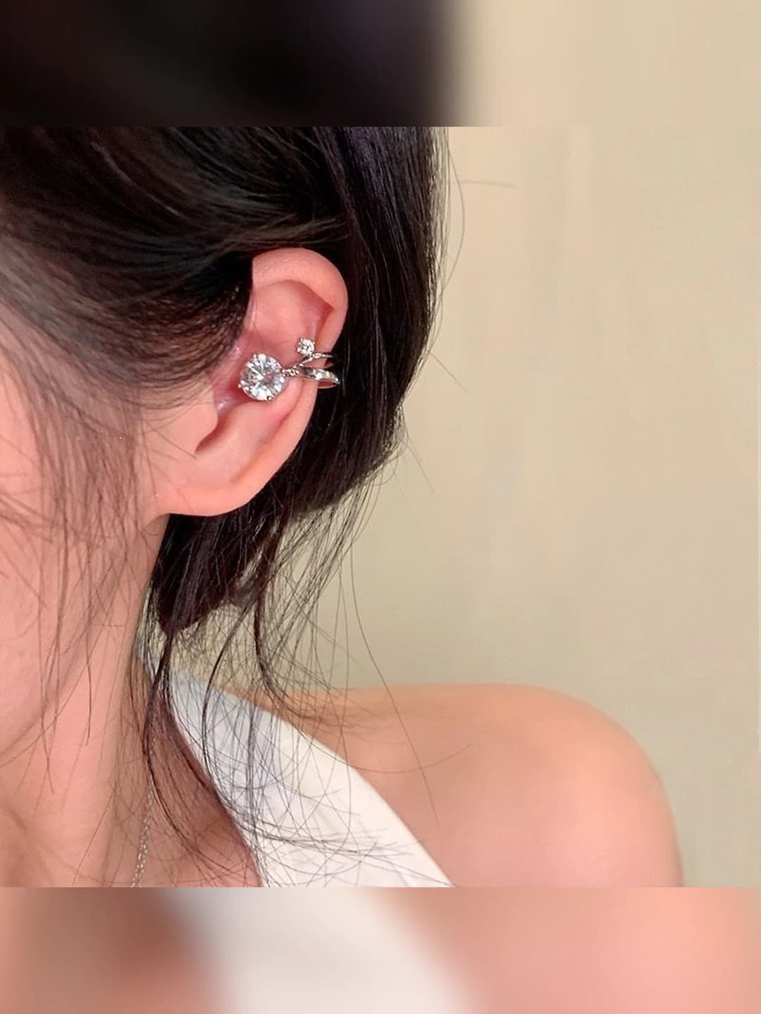 White zircon ear cuff - single