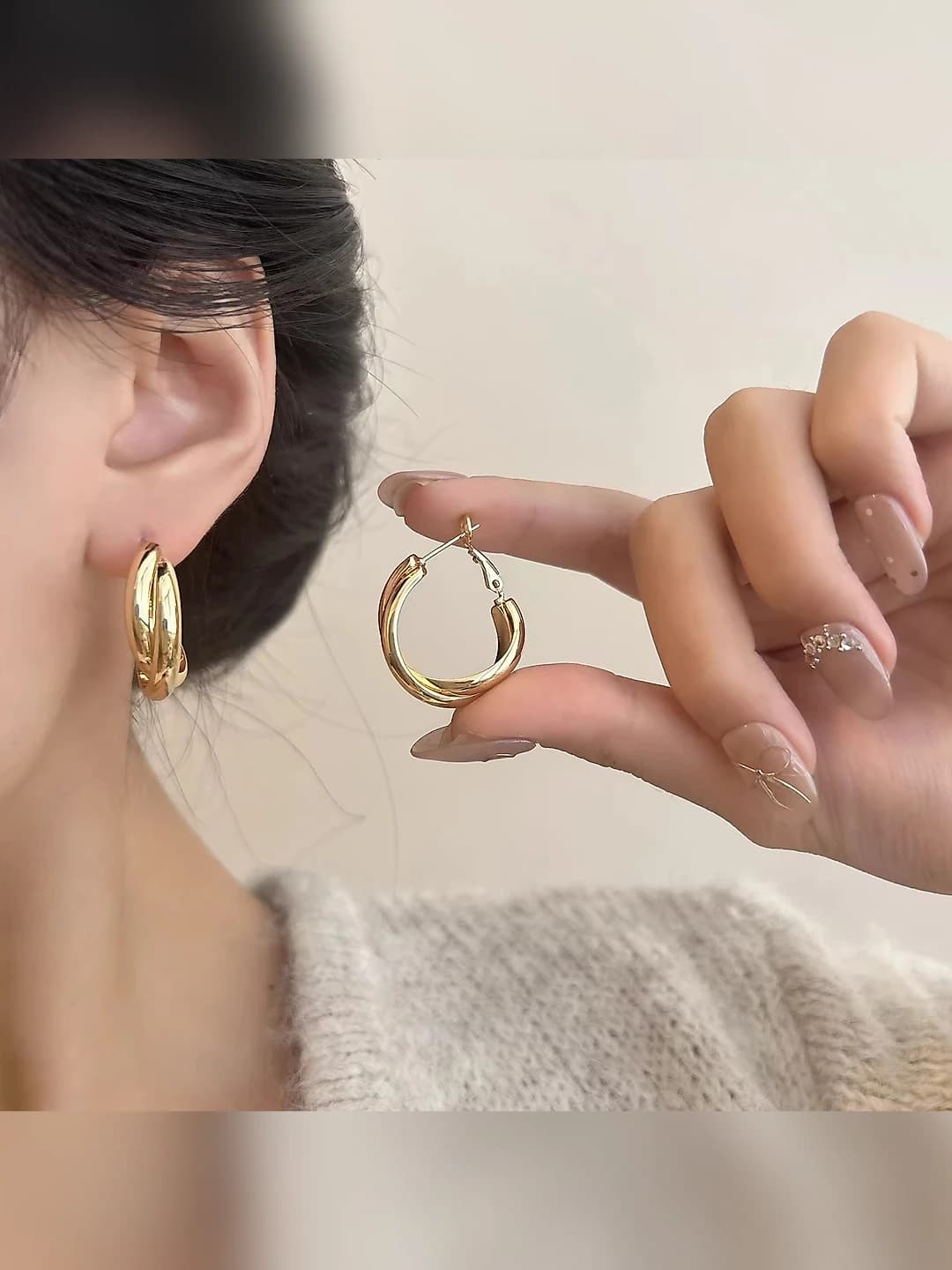6# Золотые серьги 2cm