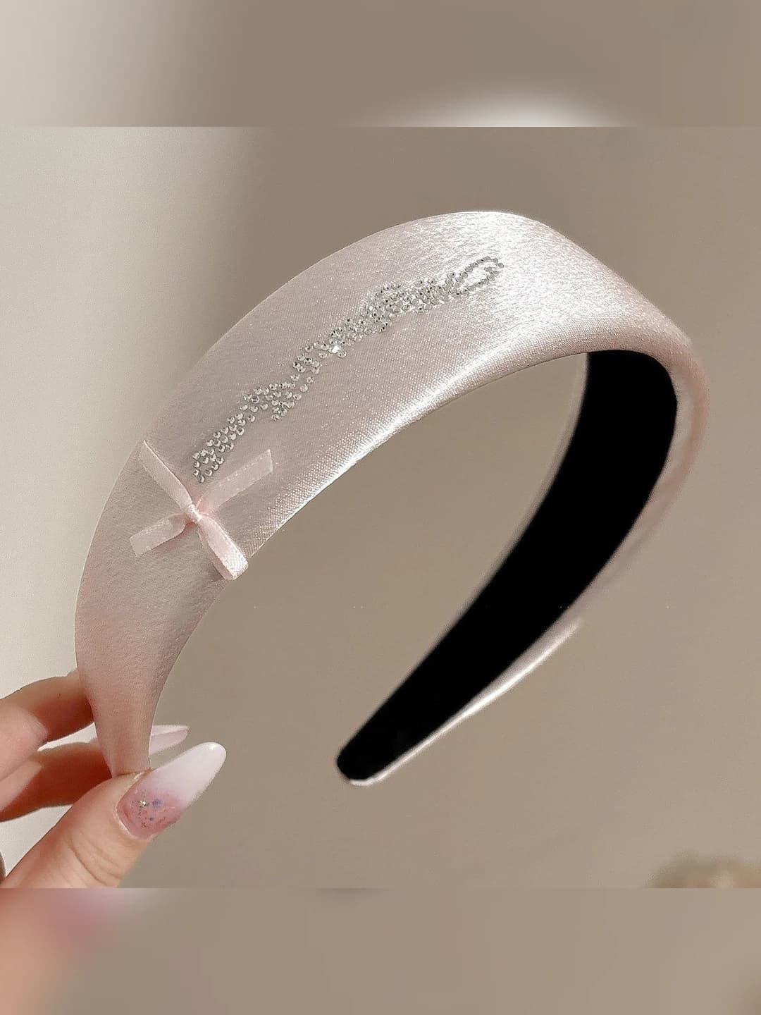 3# Pink headband, diam. 13.5 cm