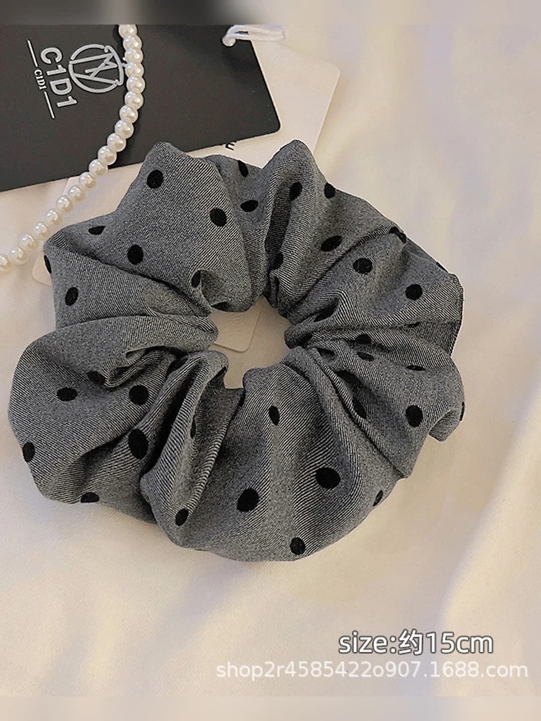 Grey polka dot 12 cm