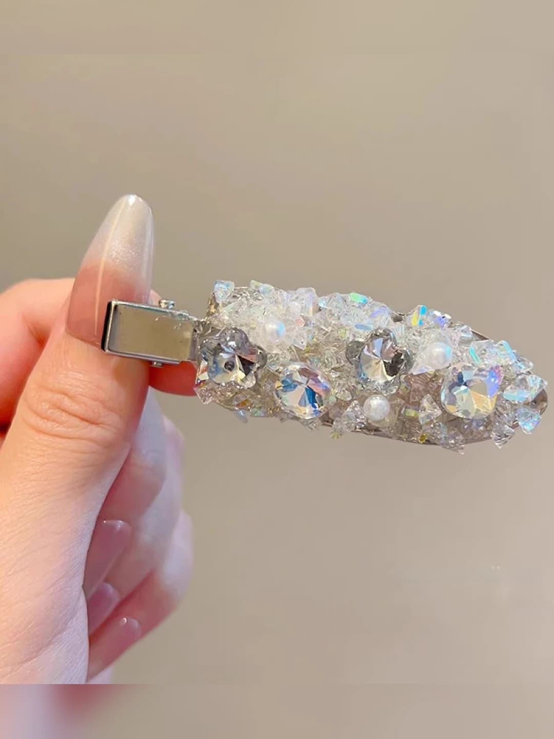Oq kristal, 6.8 sm