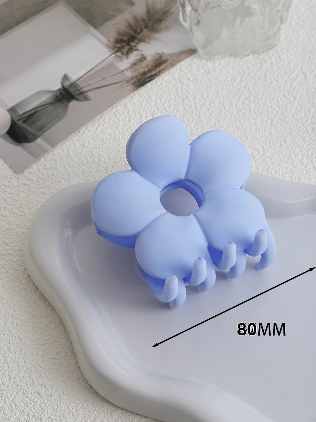 Light blue reverse floral clip [8 cm]