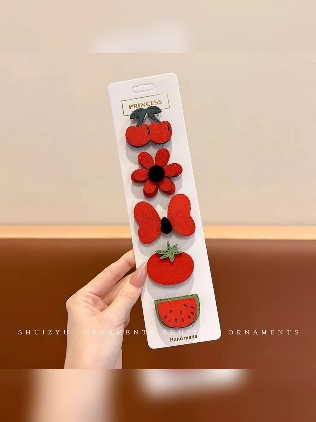 8# Red daisies 5 pcs