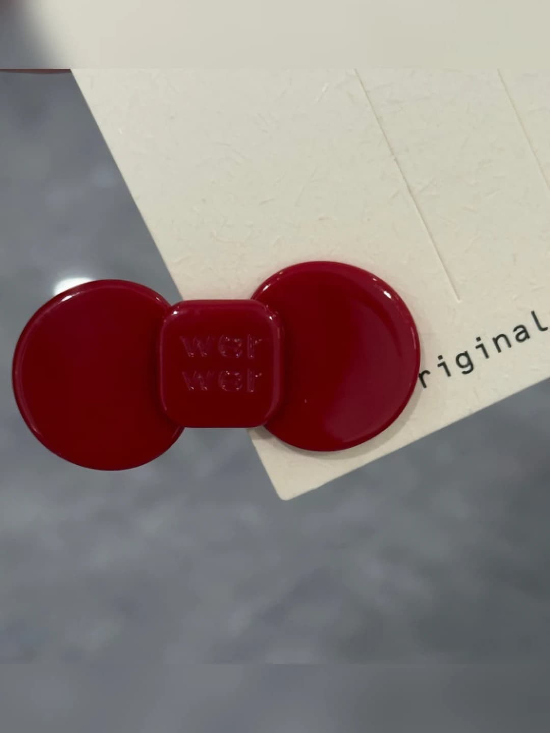 4# Letter large bow, red, 3 cm, alloy+acrylic