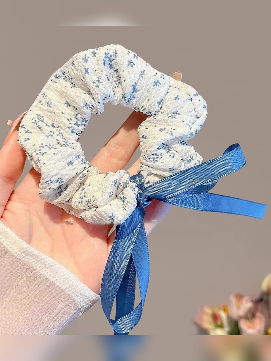 3# Blue thin bow