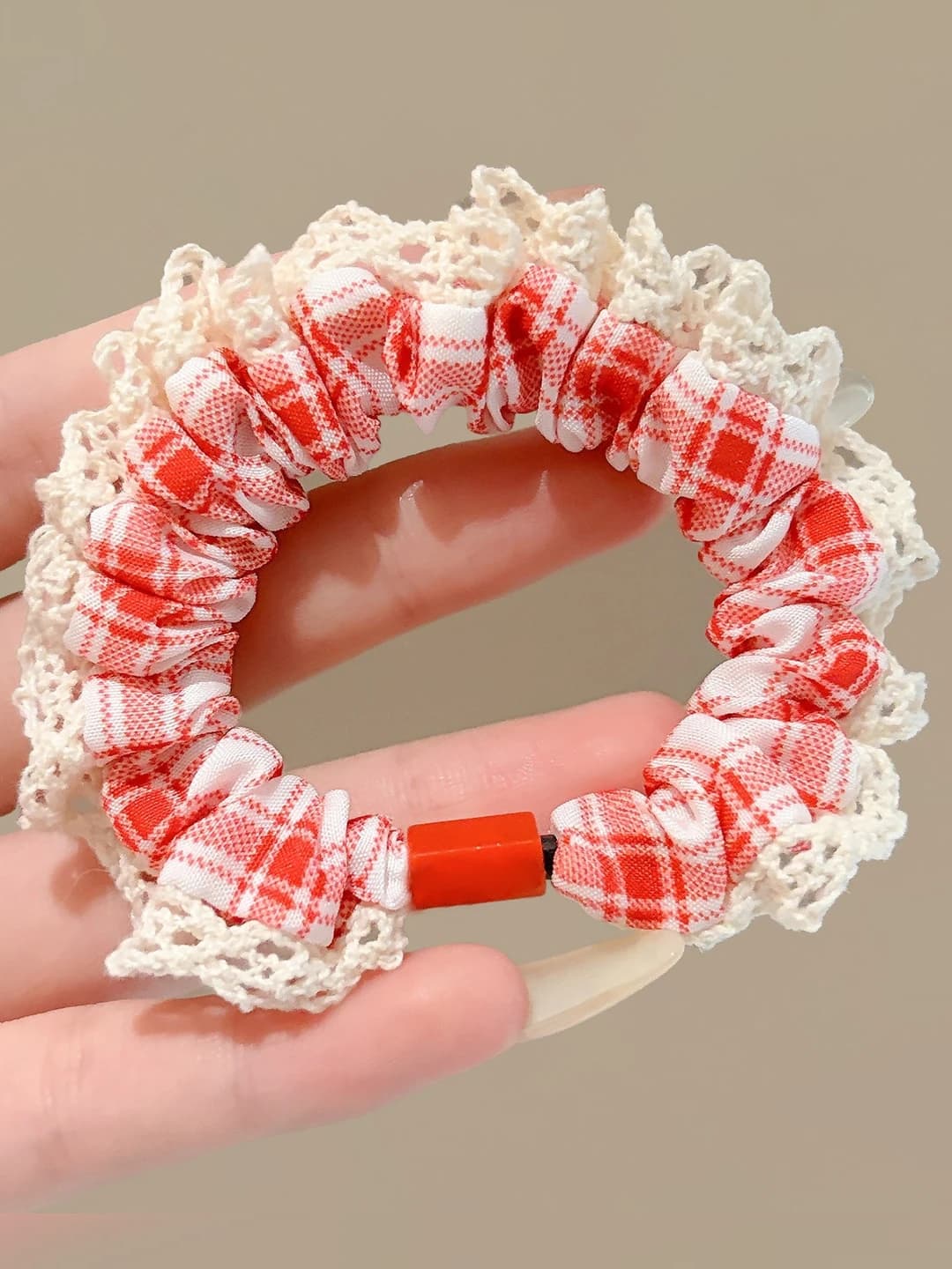 14# Plaid red trim hair tie