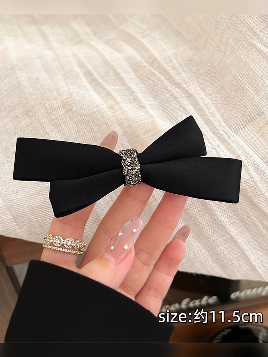 Bow hair clip