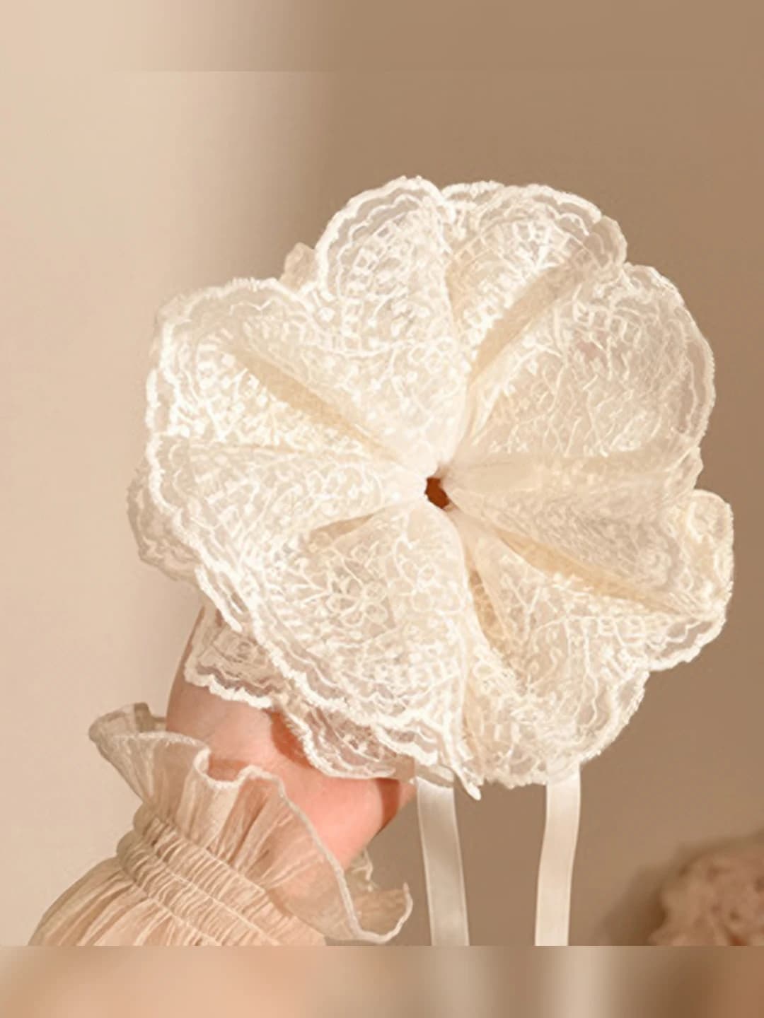 2# Beige lace drawstring ring - 29 cm*15 cm