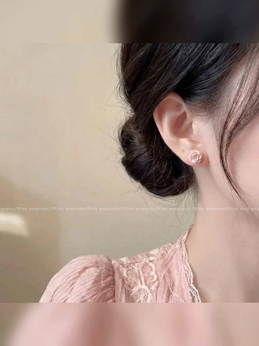 Розовая роза магнитные зажимы пара