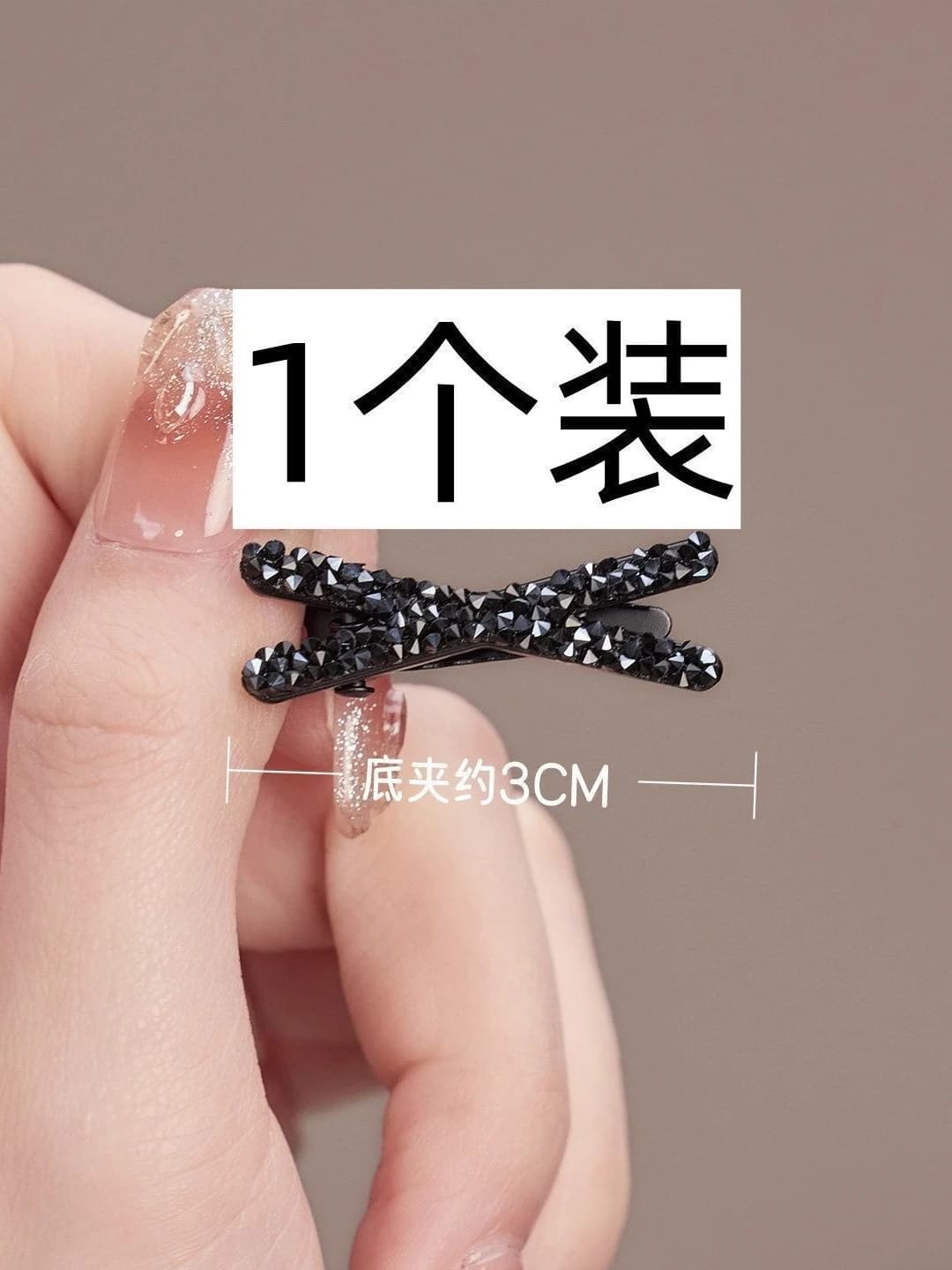 Black clip, alloy + rhinestones