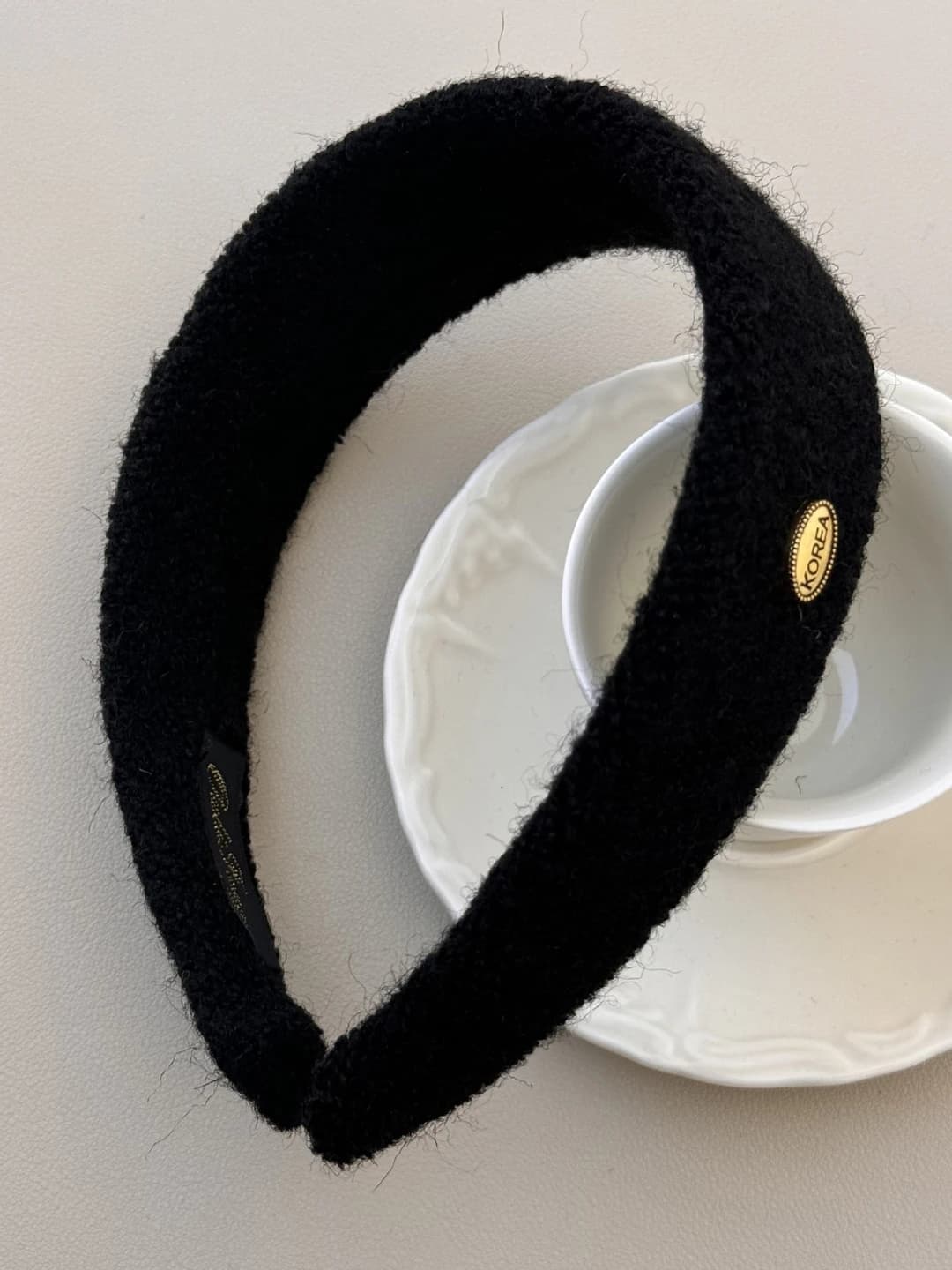 Qora, 4 cm