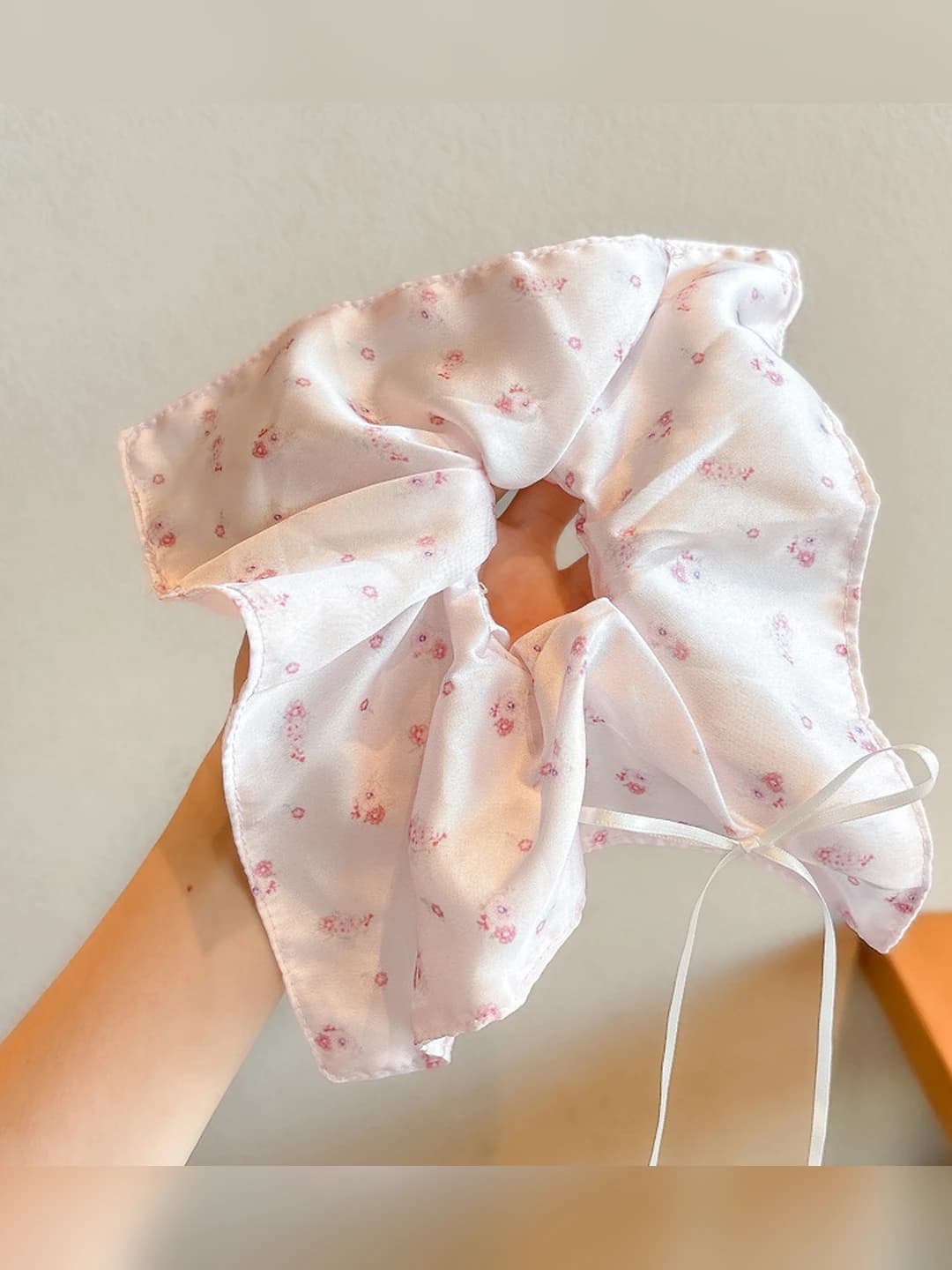 5# Satin small flowers 9 cm