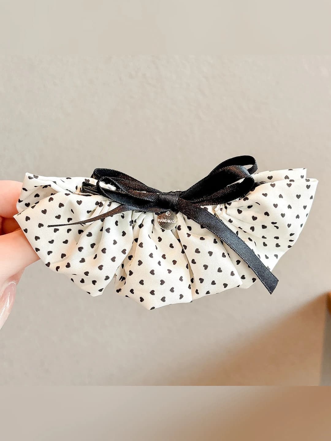 Heart white polka dot banana clip, base ~10 cm