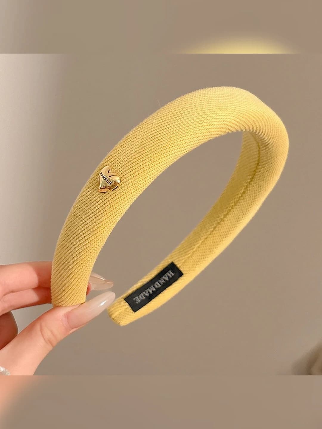 3# Yellow, heart, 2.6 cm