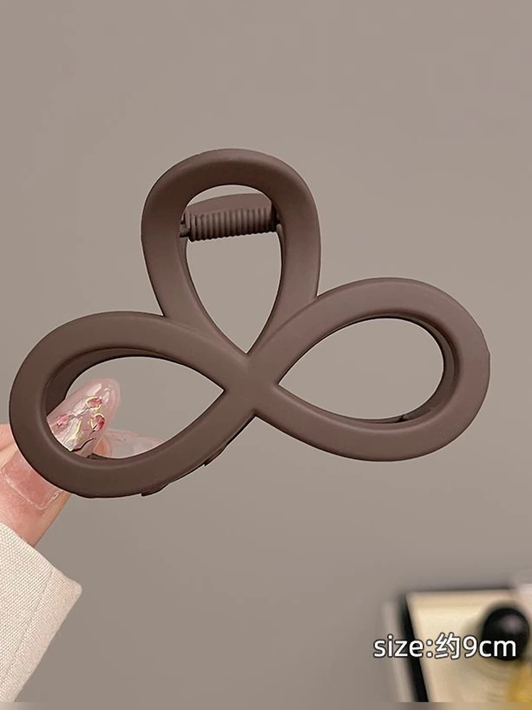 2# Coffee figure-8 clip 8cm