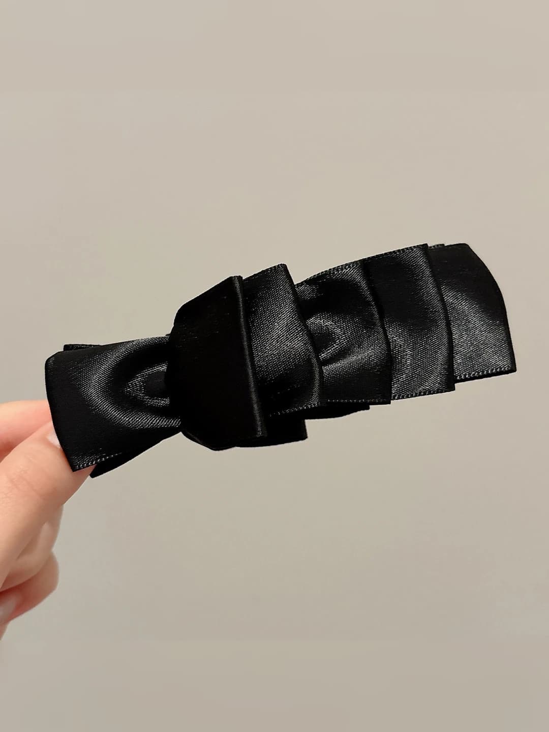 1# Black ~12cm - base 9.5cm
