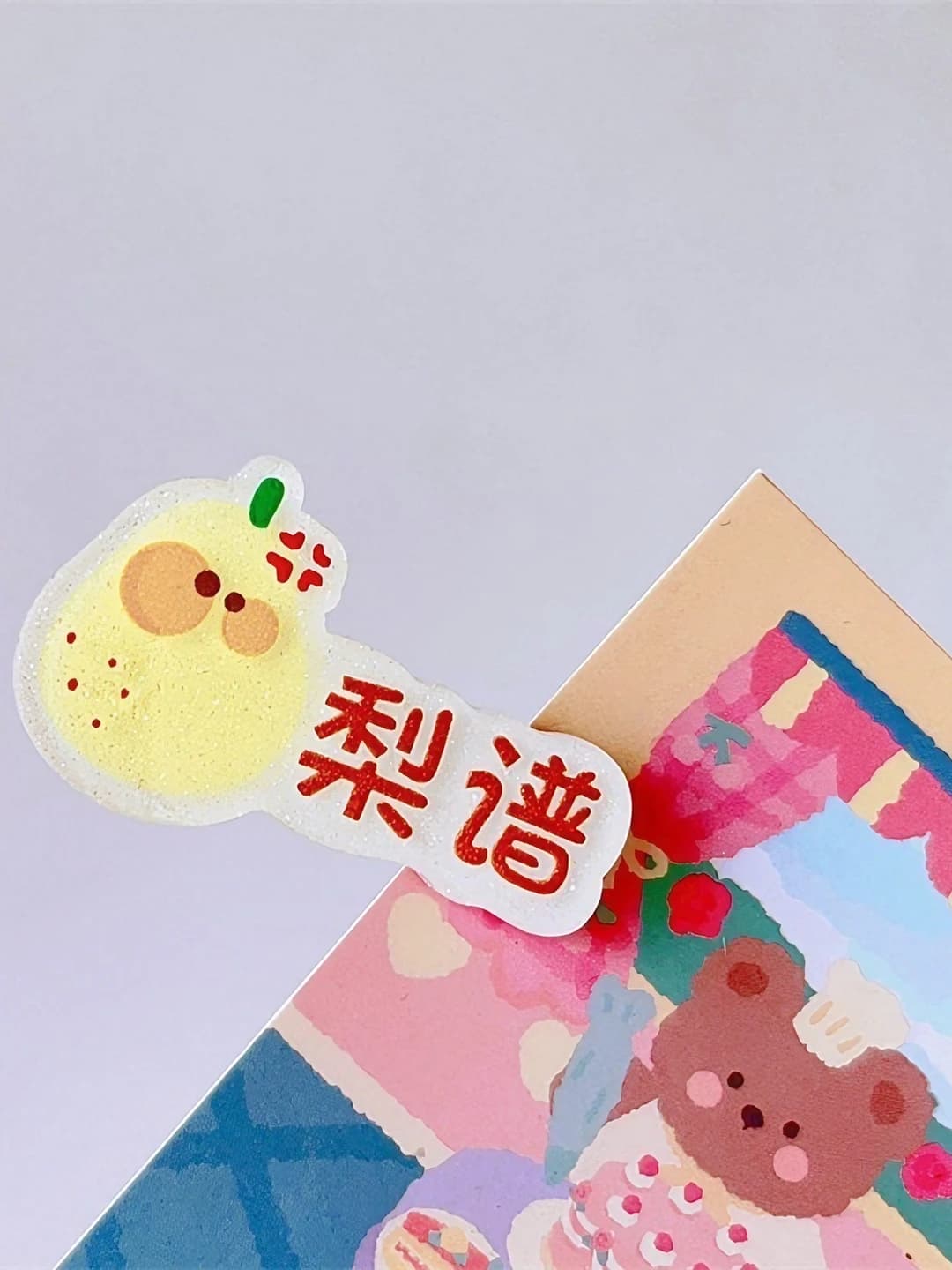 8# Pear mini clip - acrylic, alloy, 4.5 cm