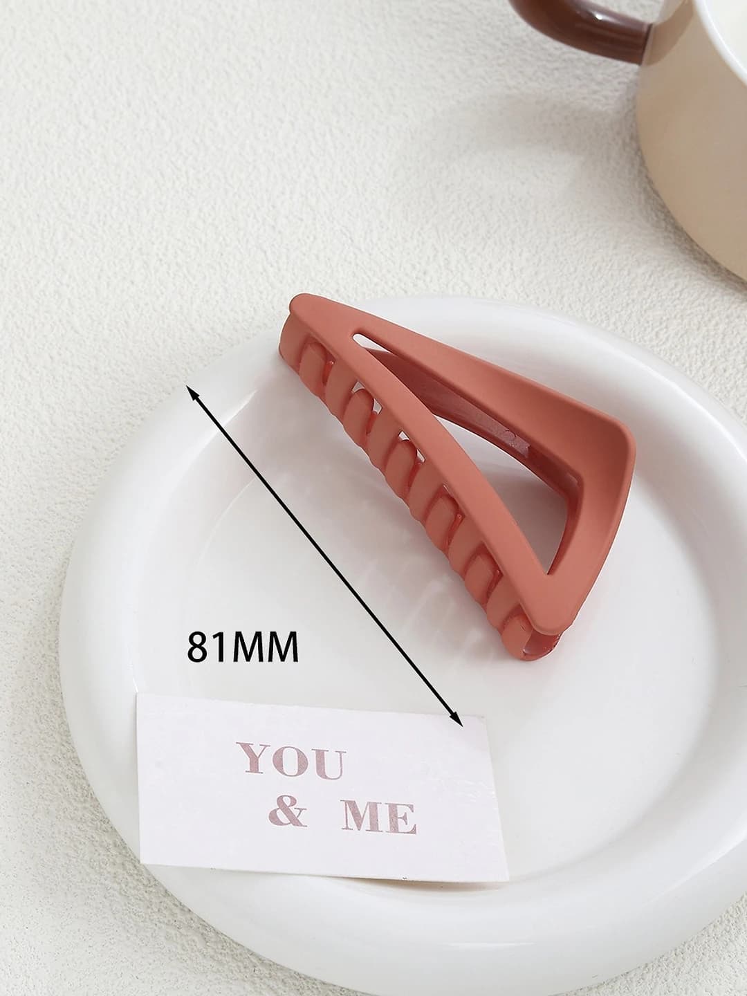 Medium coffee triangle clip, 8 cm