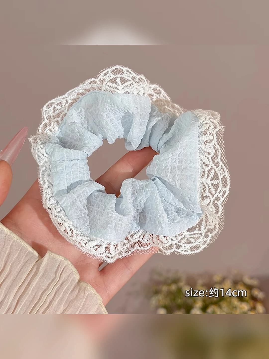 Blue lace scrunchie 10 cm