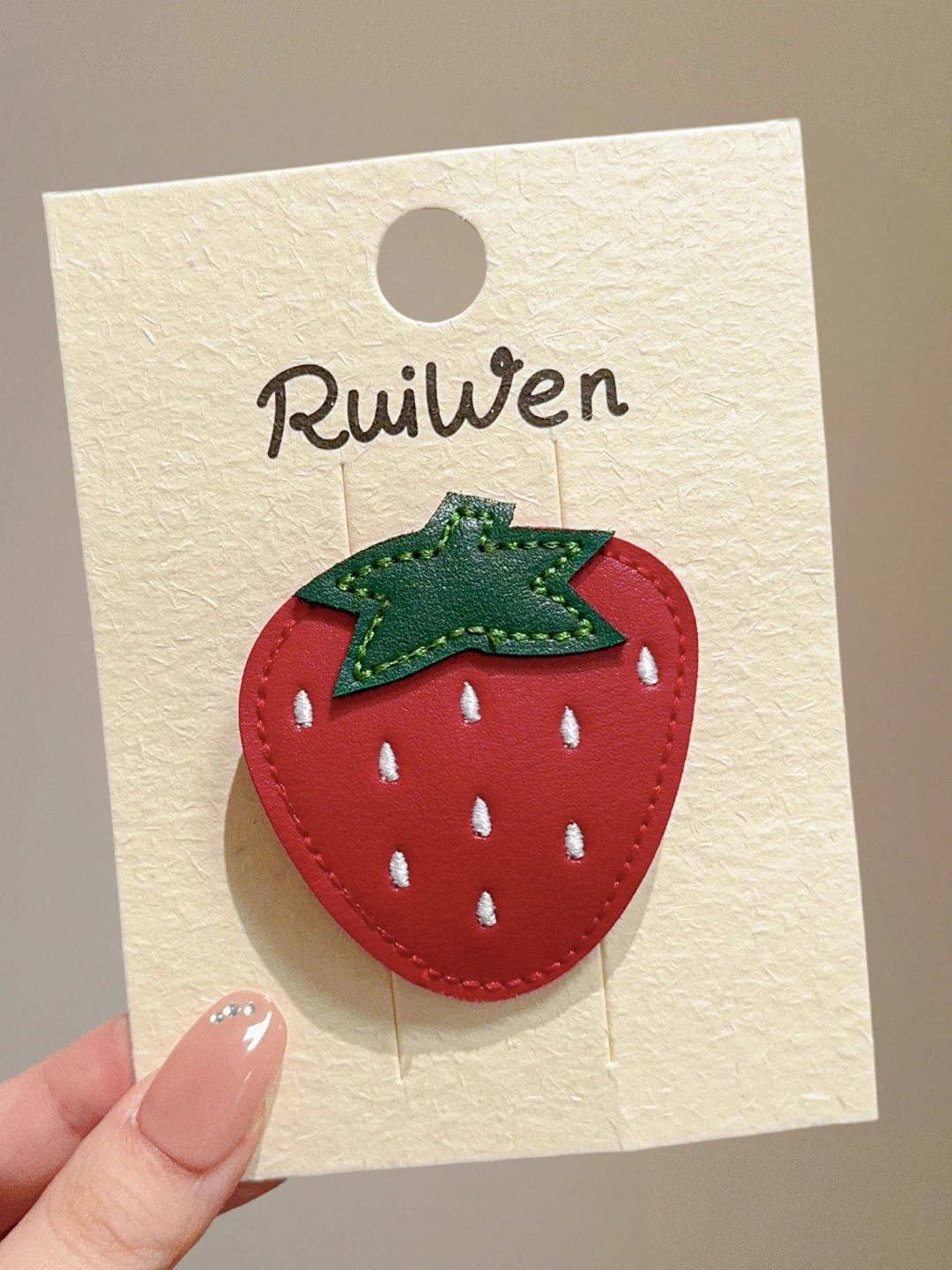 5# Strawberry, 6*5.4 cm