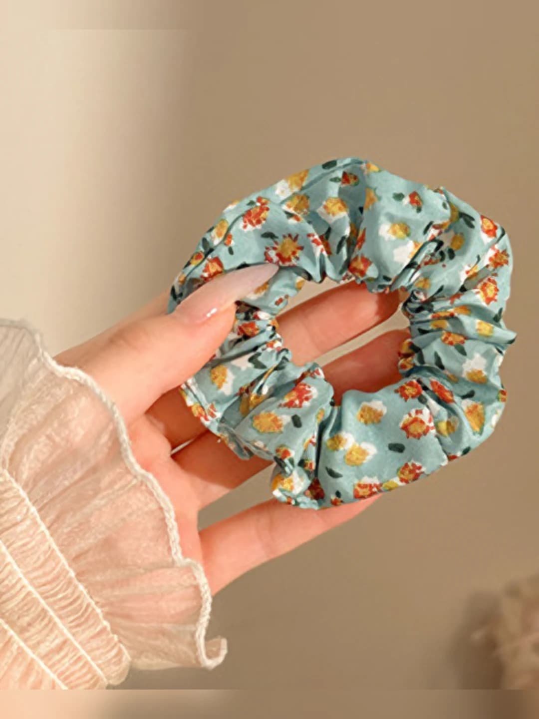 5# Floral hair tie - fruit green