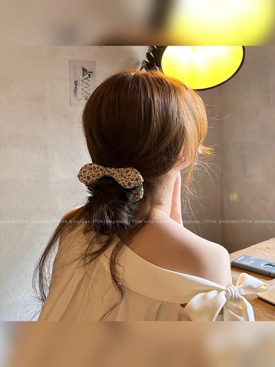3# Бежево-кофейный цветочный, 13.5 см