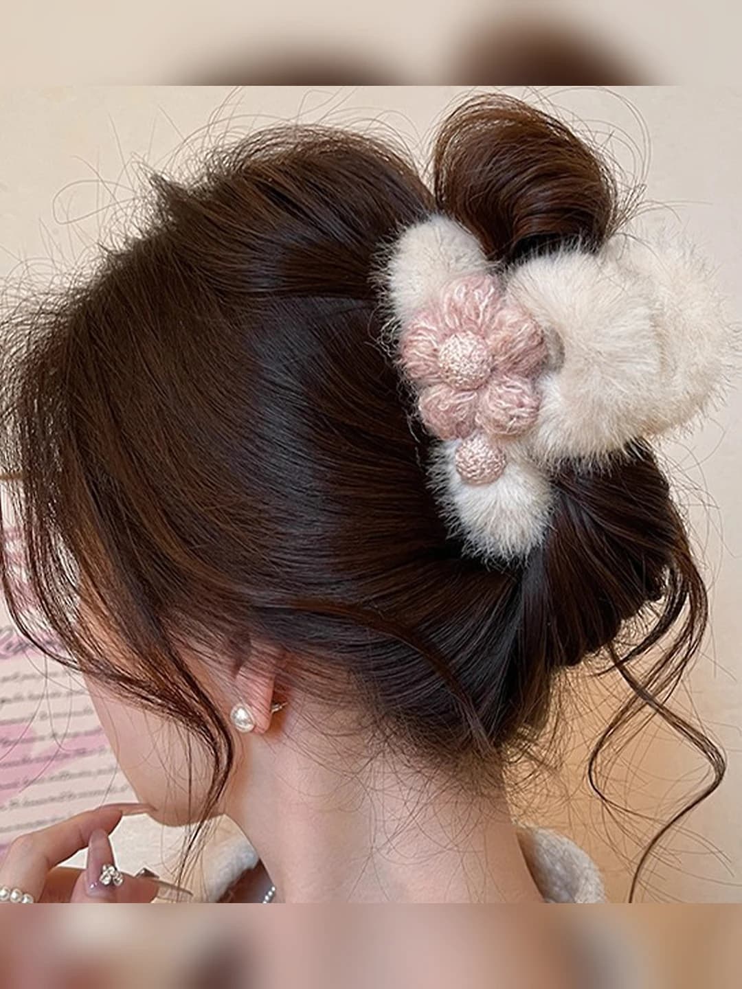 1# Off-white, pink flowers, ~8 cm