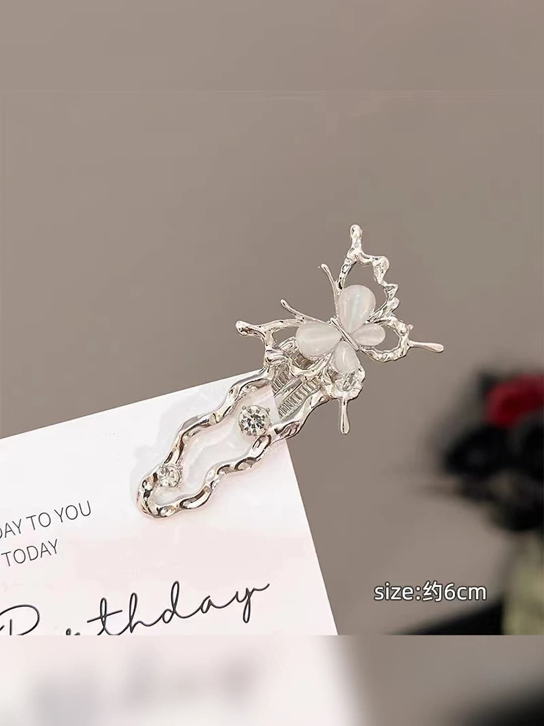 Silver bang clip - Moon butterfly