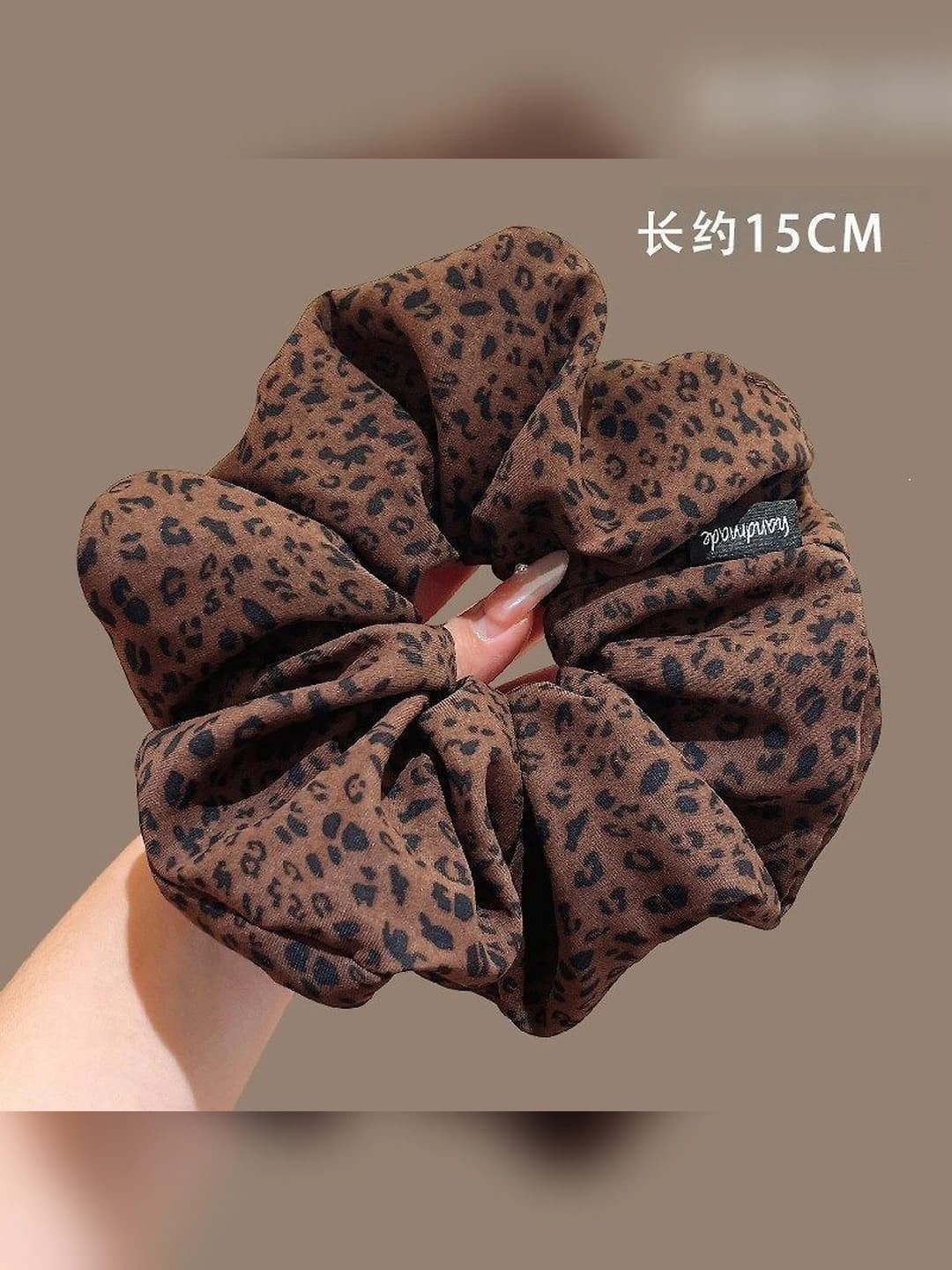 To'q kofe leopard bosilmagan chekka taxminan 15 cm