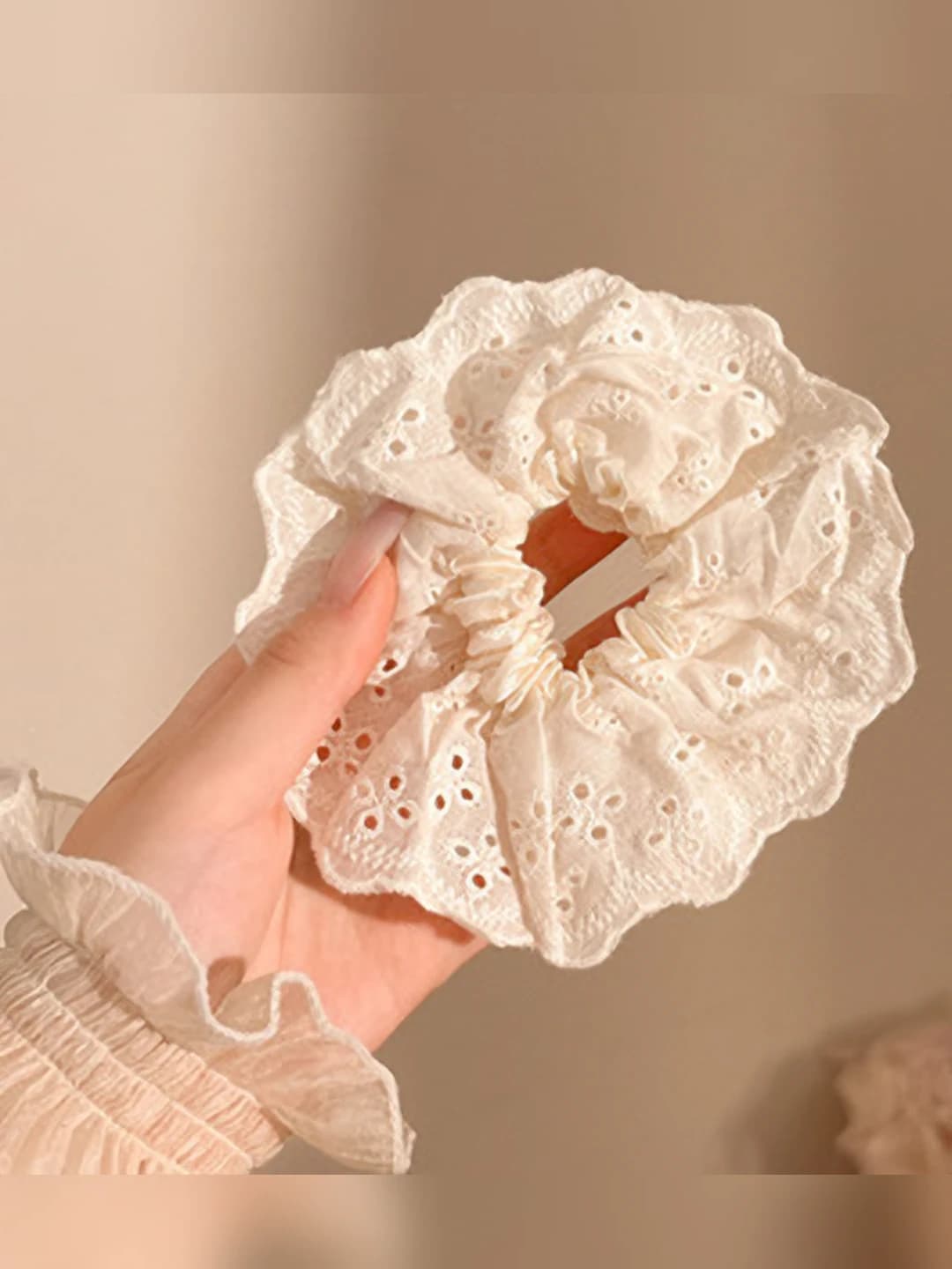 1# White embroidery lace