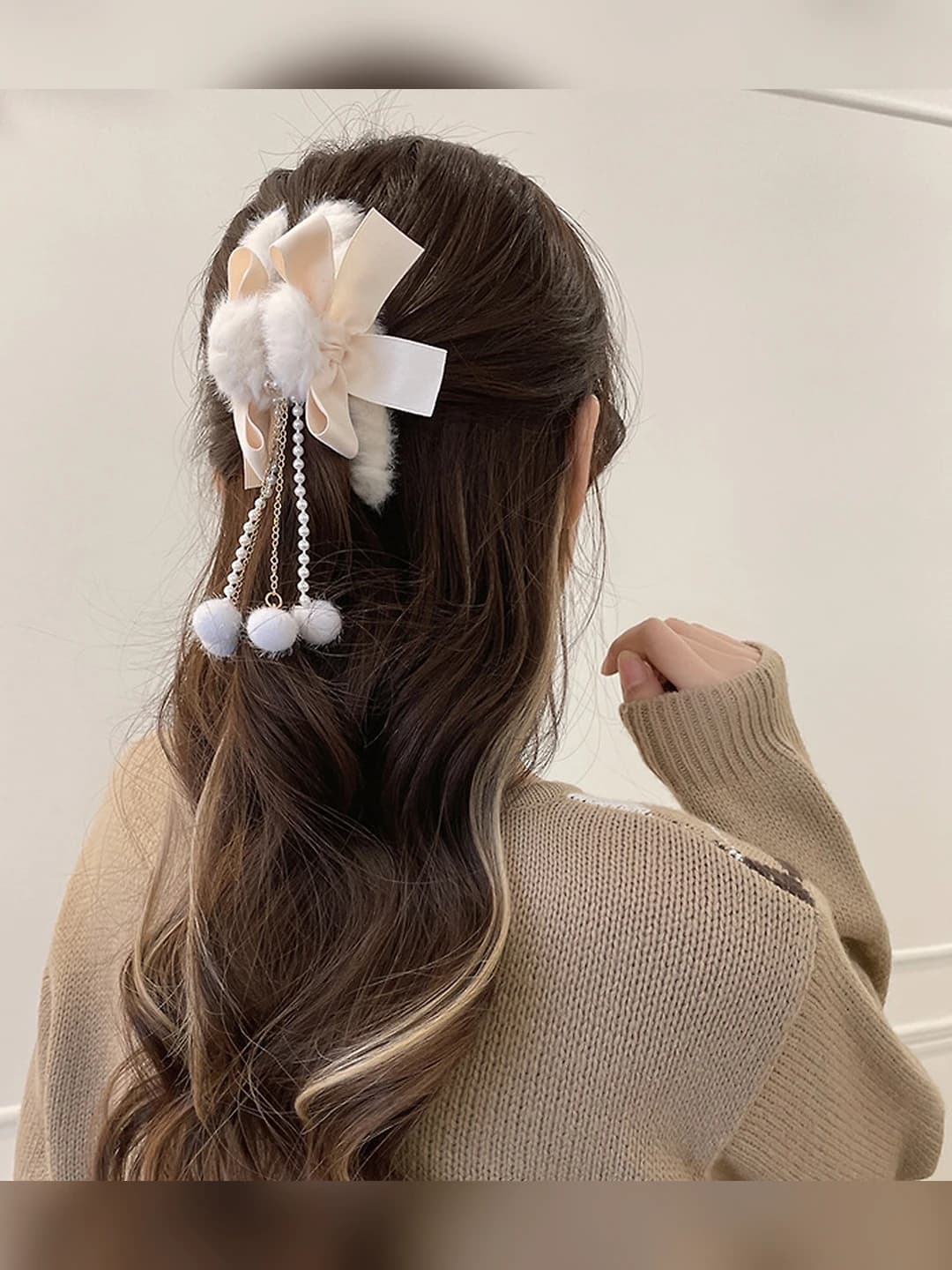 3#White bow pearl pompon-11 cm