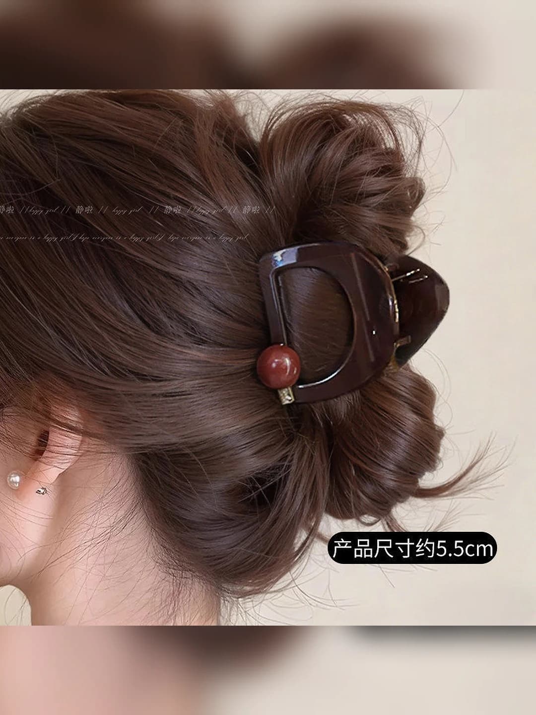 Half-moon pearl claw clip ~5.5cm