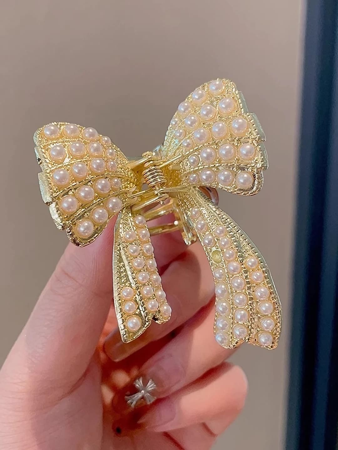 45# Gold butterfly clip