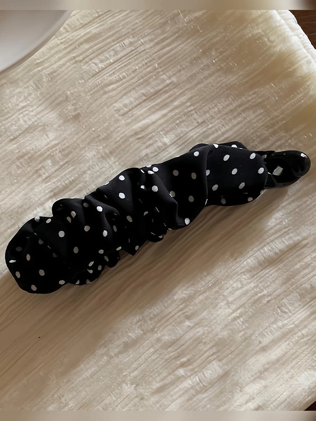 Qora-oq nuq, ~10 cm