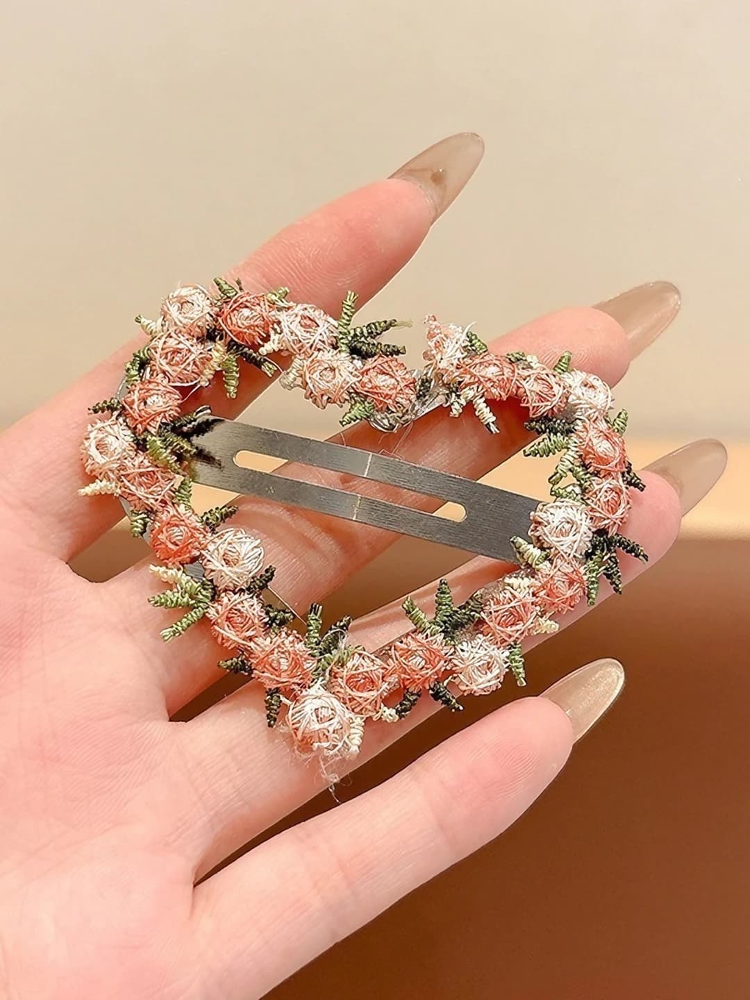 2# pushti mayda gulli krep yurak BB klipi 6cm