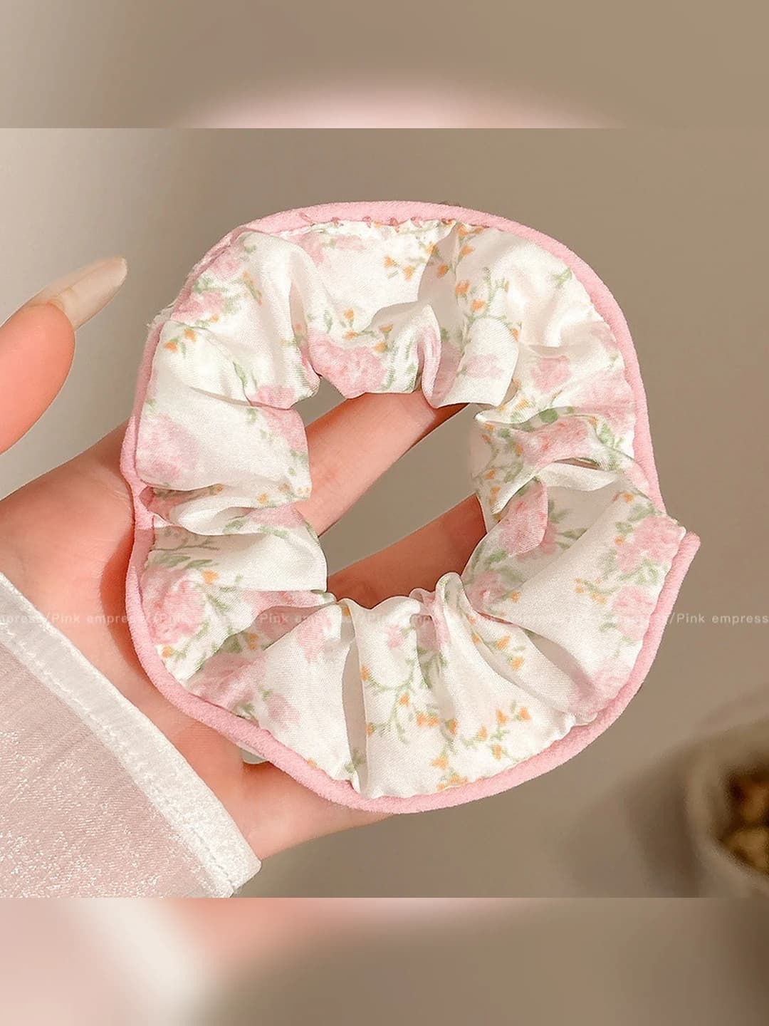 Розово-белый, 10 см