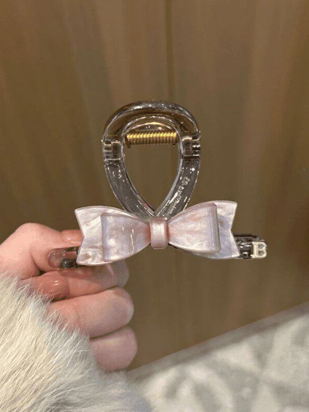 1# Champagne gold, bow, ~8 cm, double-sided