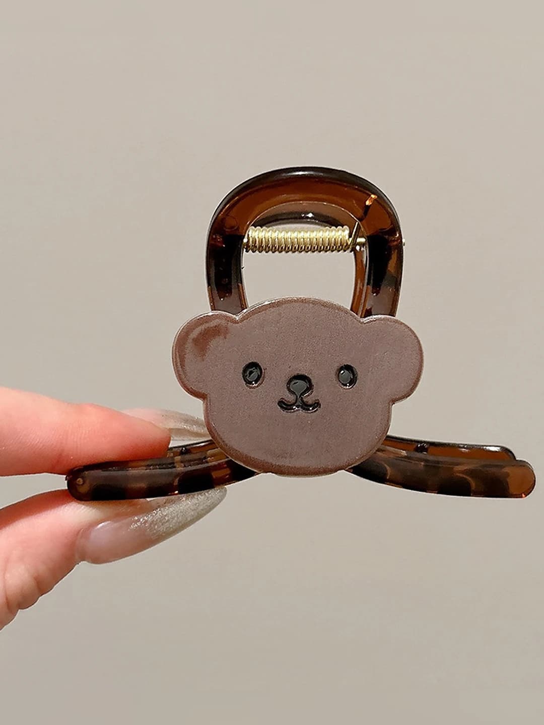 Tea Brown, Medium Bear Clip, 8 cm