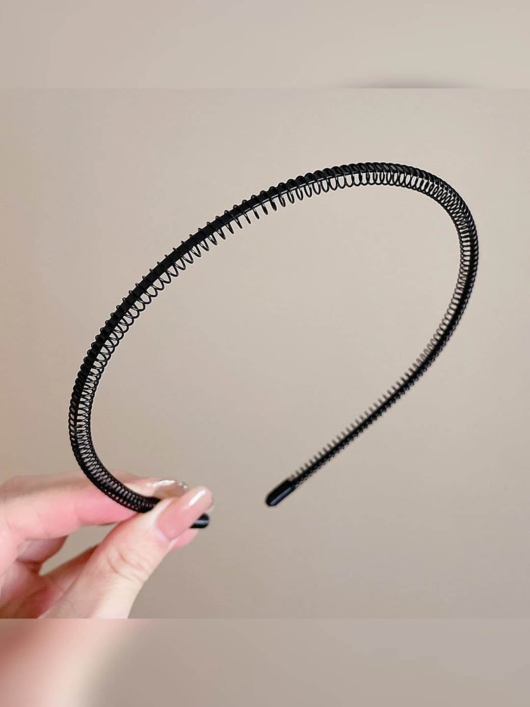 Short hair spiral