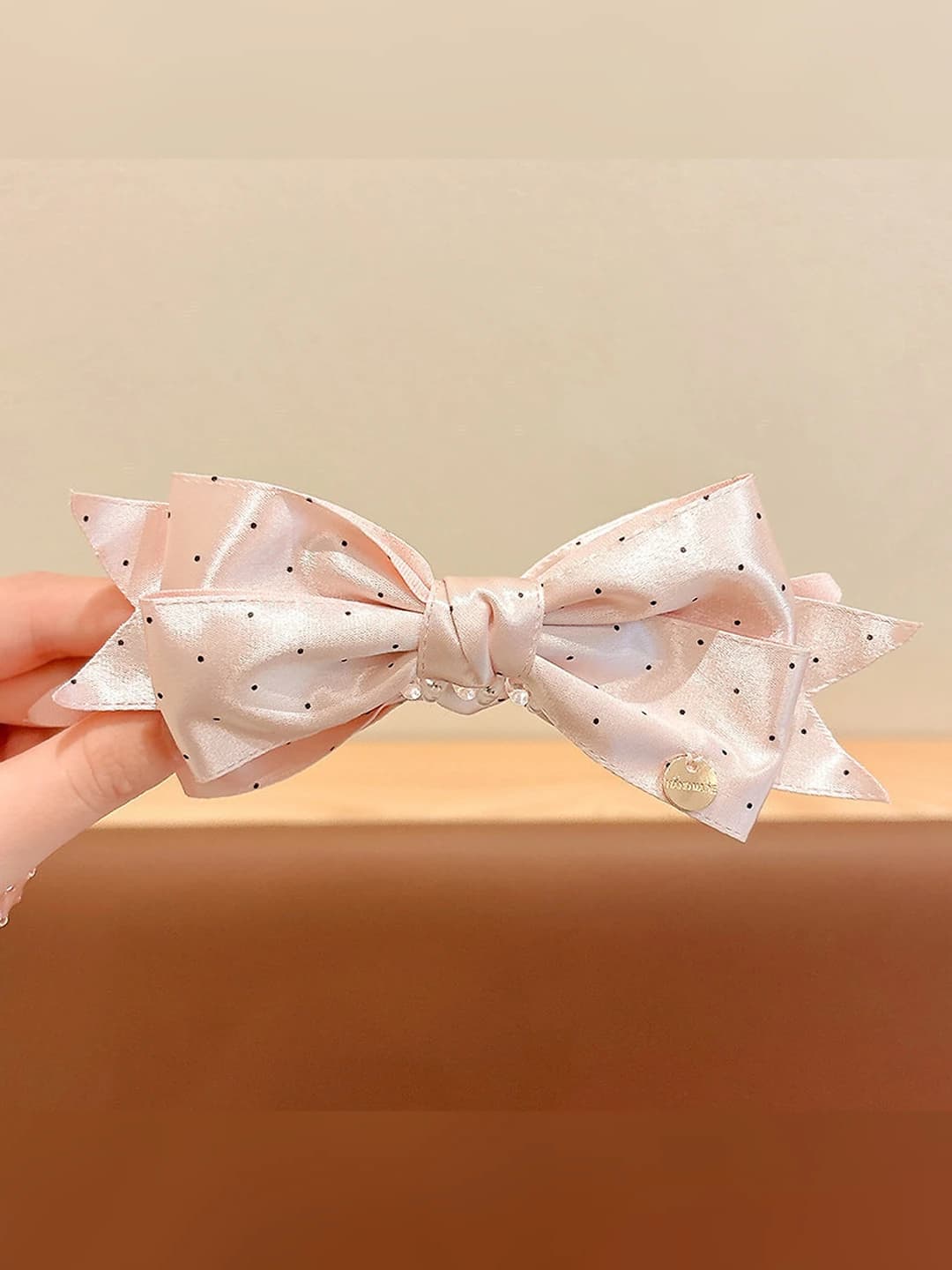 1# Pink polka dot banana clip ~10 cm