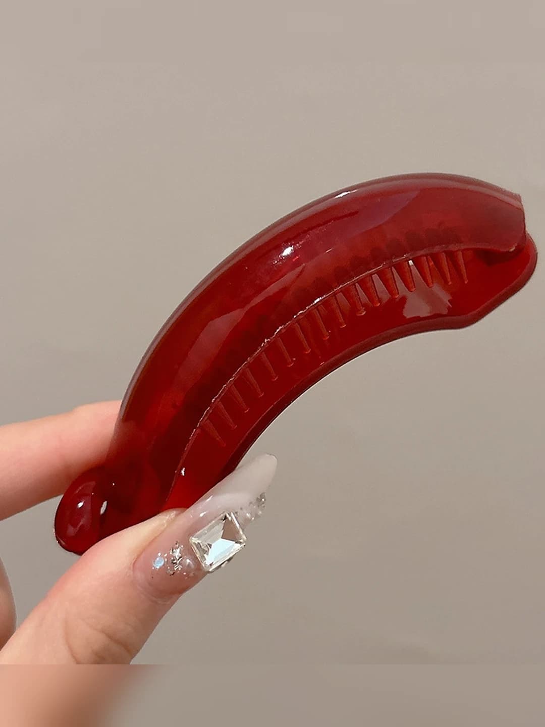 Red straight clip, 9.5 cm