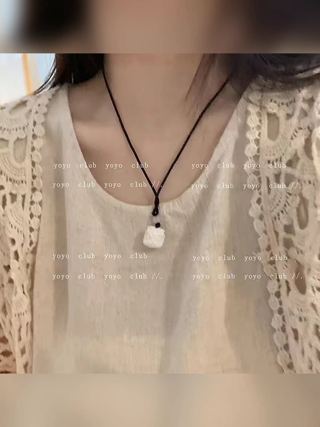 M28 Lion Necklace White 1 pc