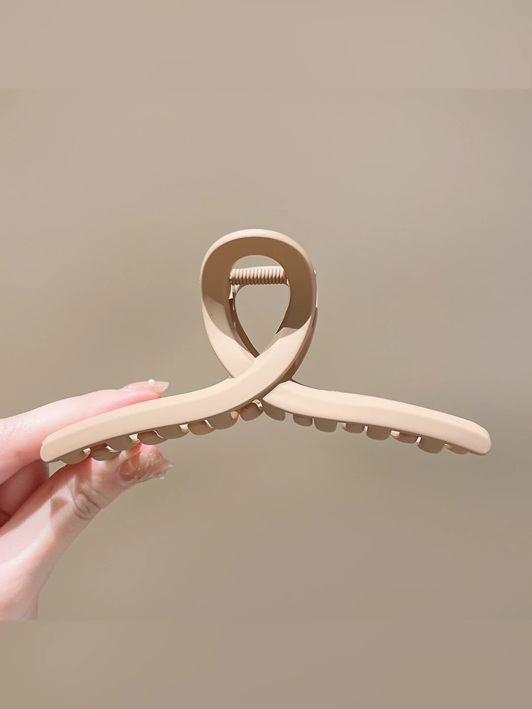49# Extra large khaki Y clip 13 cm