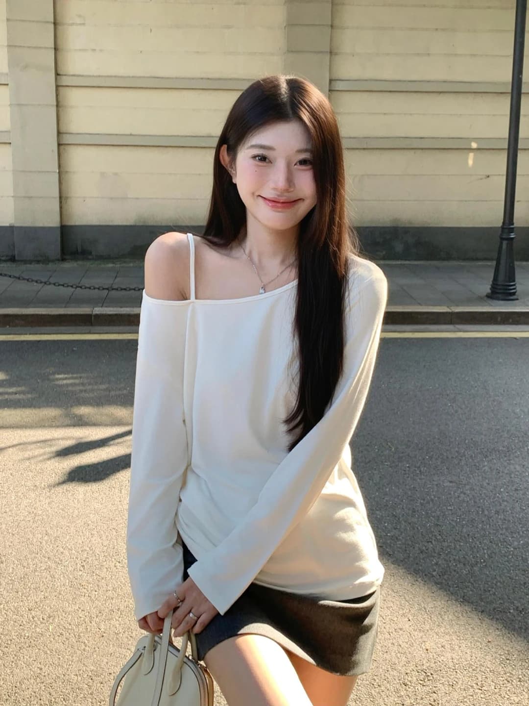 Women's off-shoulder long-sleeve top, loose fit, crew neck, solid colour, 2026 spring-autumn