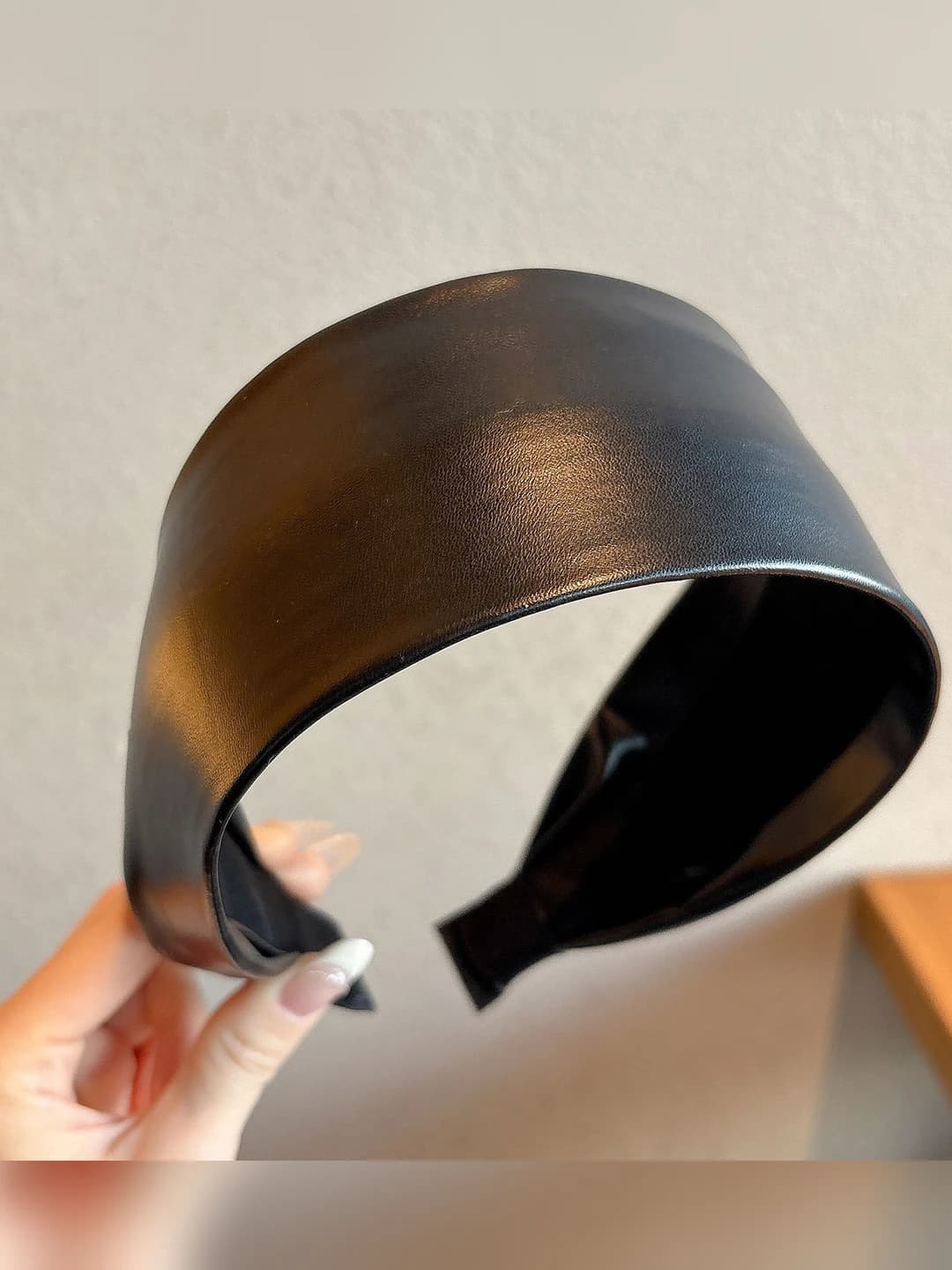 3# Black leather - 6.5 cm